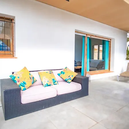 Apartment Casdanna Beachfront - Canyelles Petites Roses