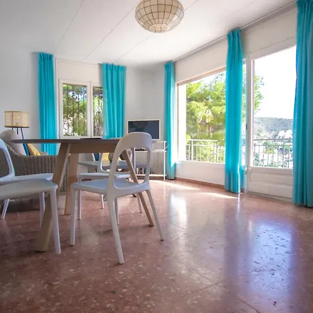 Casdanna Beachfront - Canyelles Petites * Roses
