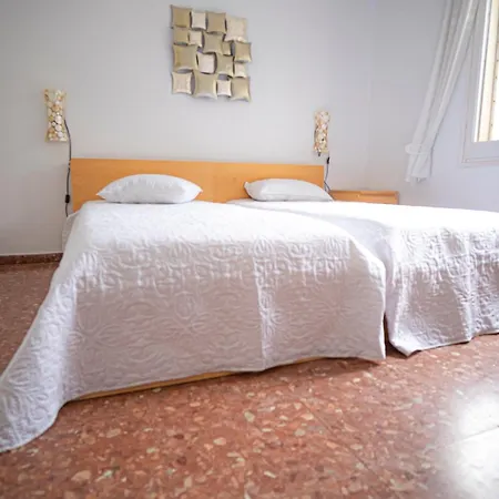 Casdanna Beachfront - Canyelles Petites *